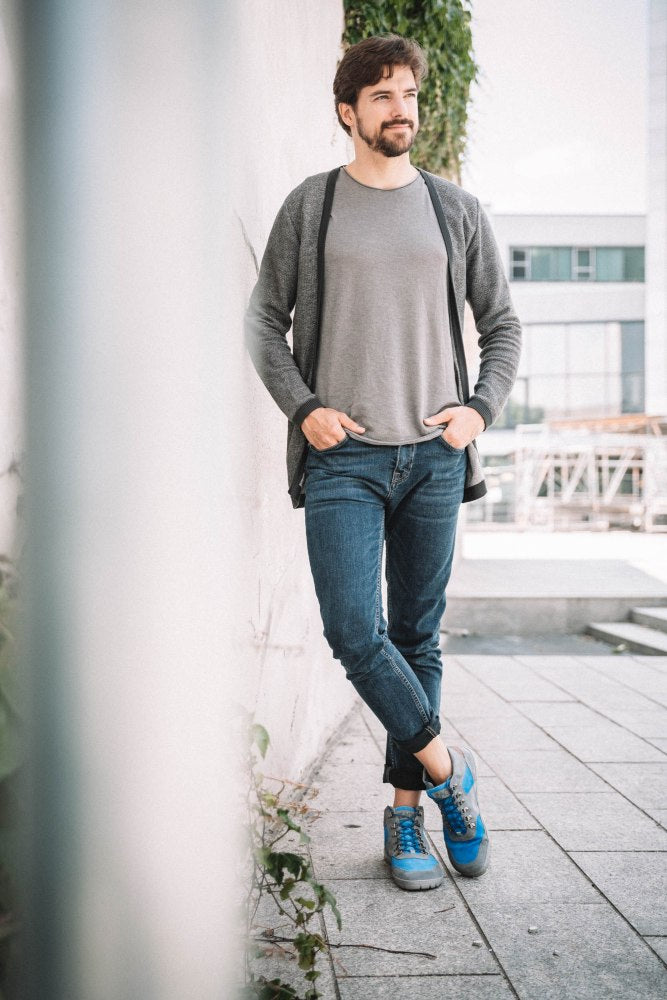 Hiqe midt i azurblå vandtæt