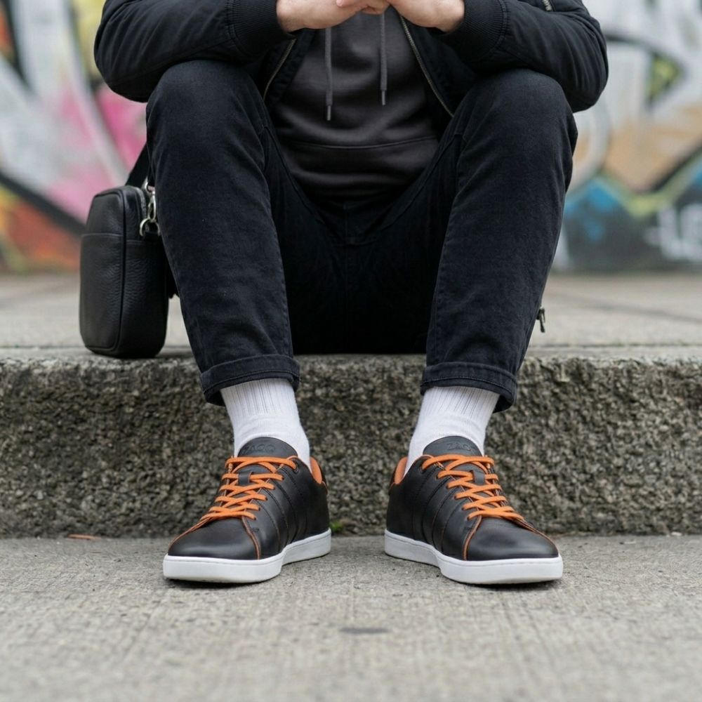 QORE Low  Black